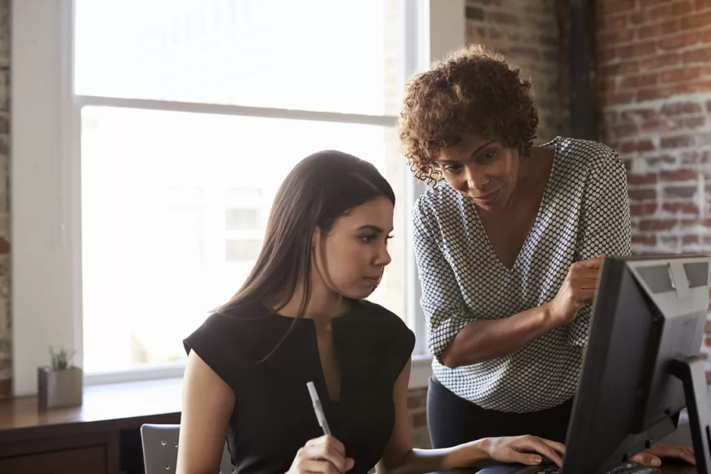 business-women-office